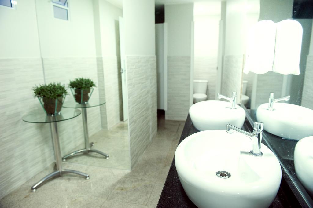 Planalto Bittar Hotel E Eventos Бразиліа Екстер'єр фото